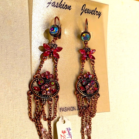 PINK RHINESTONE DANGLING BUTTERFLY EARRINGS - Picture 3 of 4